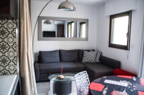 Nice 25m with BALCONY - near the BEACH